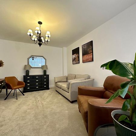 Clover Lodge Portsmouth Luxury Home With Off Road Free Parking Eksteriør billede